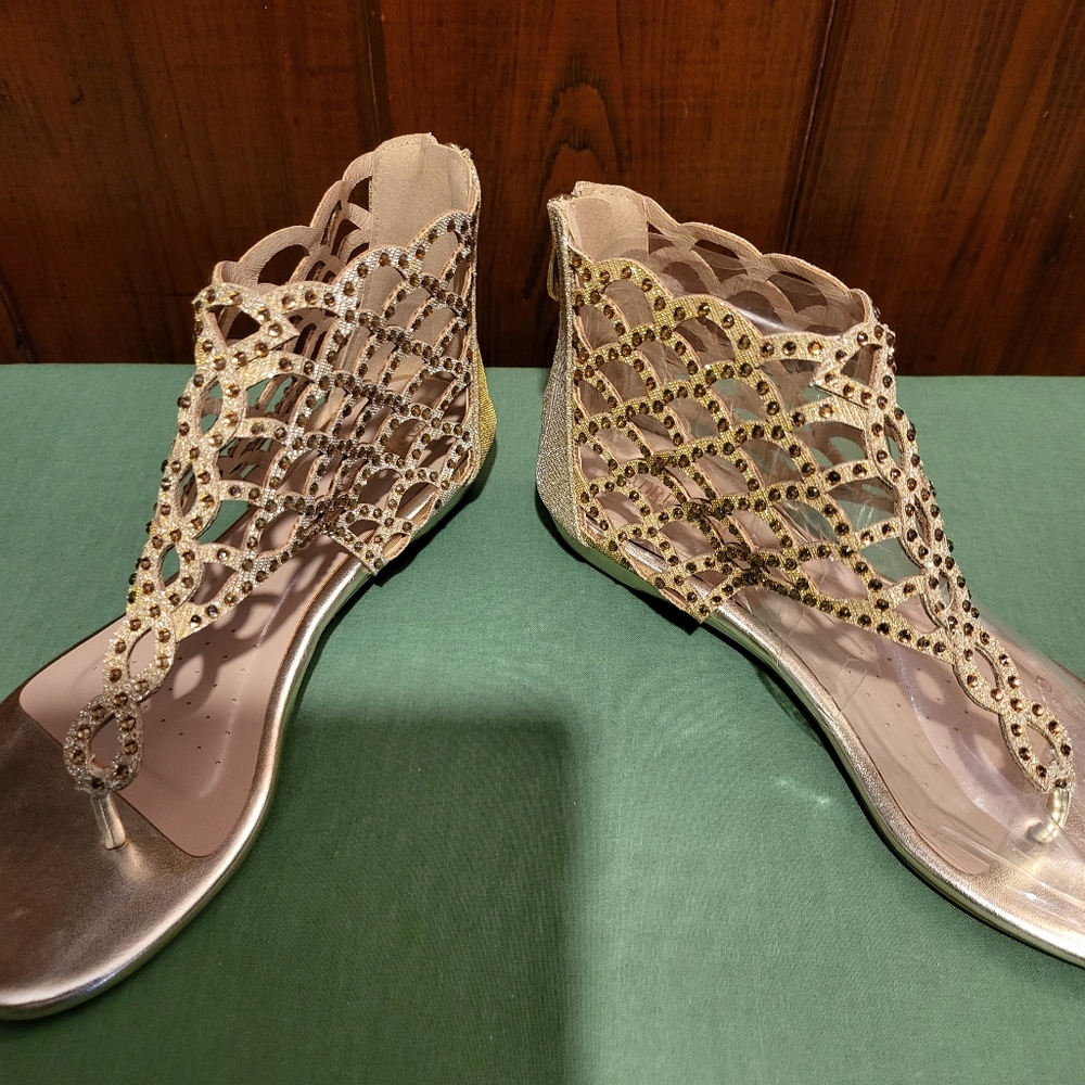 Dream Paris jewel Rheinstone Sandals 6.5